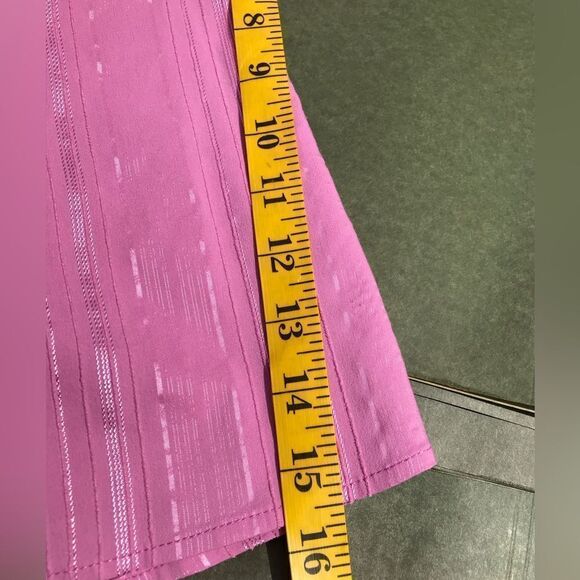 Women’s Pink Button Down Blouse - Picture 10 of 10